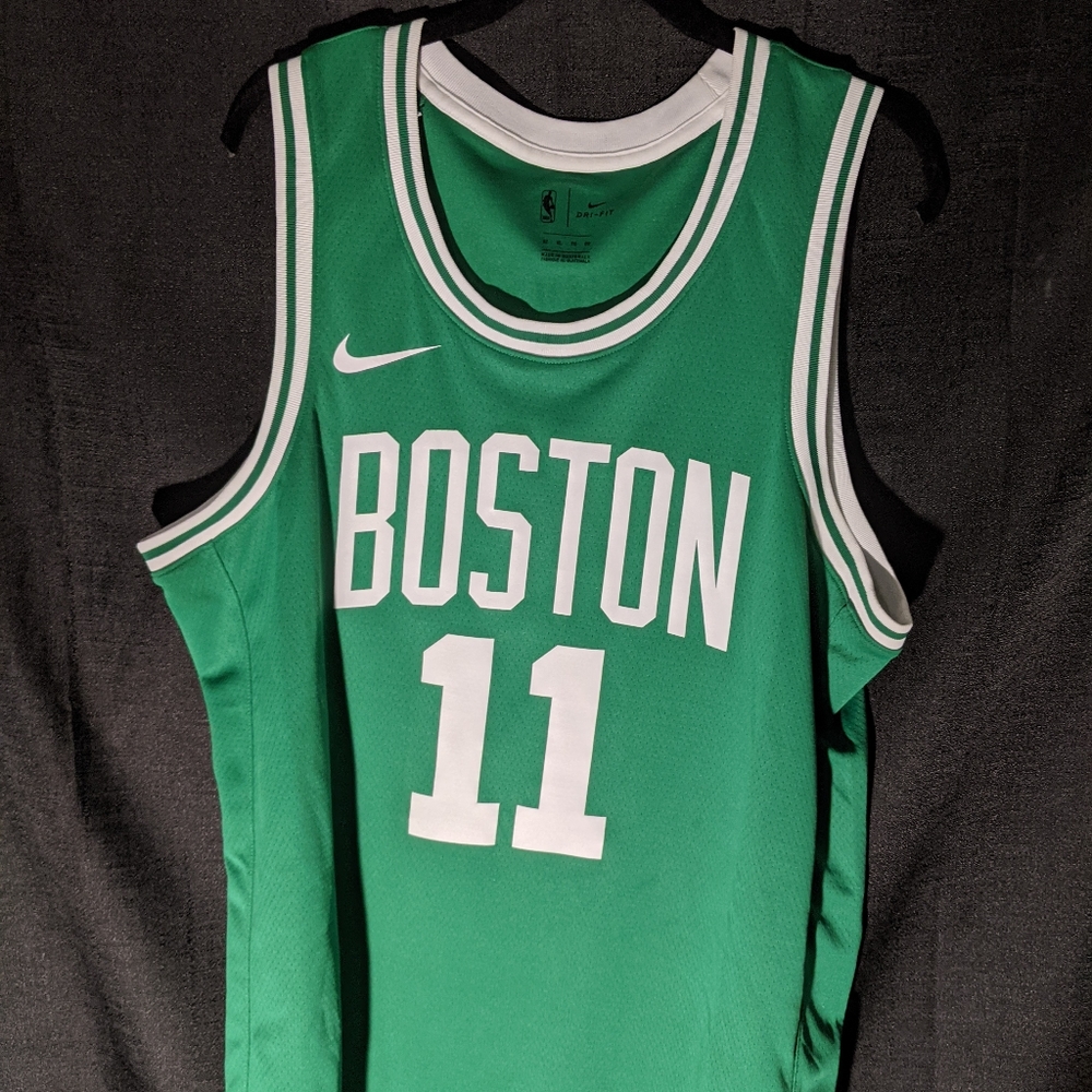 Boston Celtics [Kyrie Irving #11]